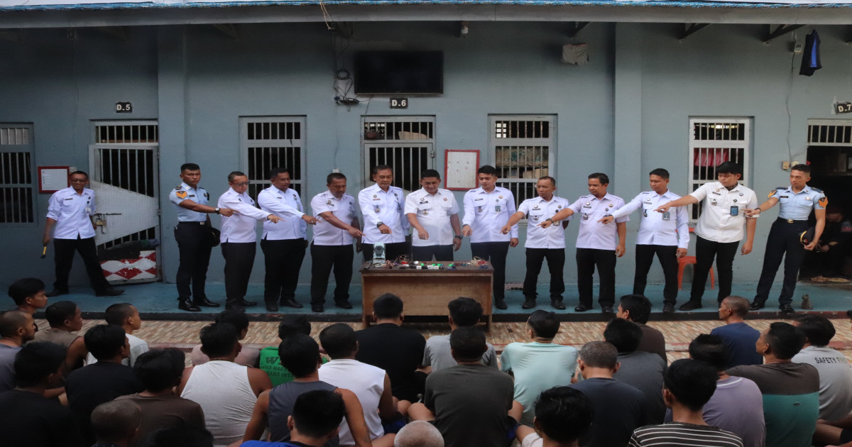 Perkuat Ketertiban dan Keamanan, Lapas Narkotika Karang Intan Gelar Razia Blok Hunian