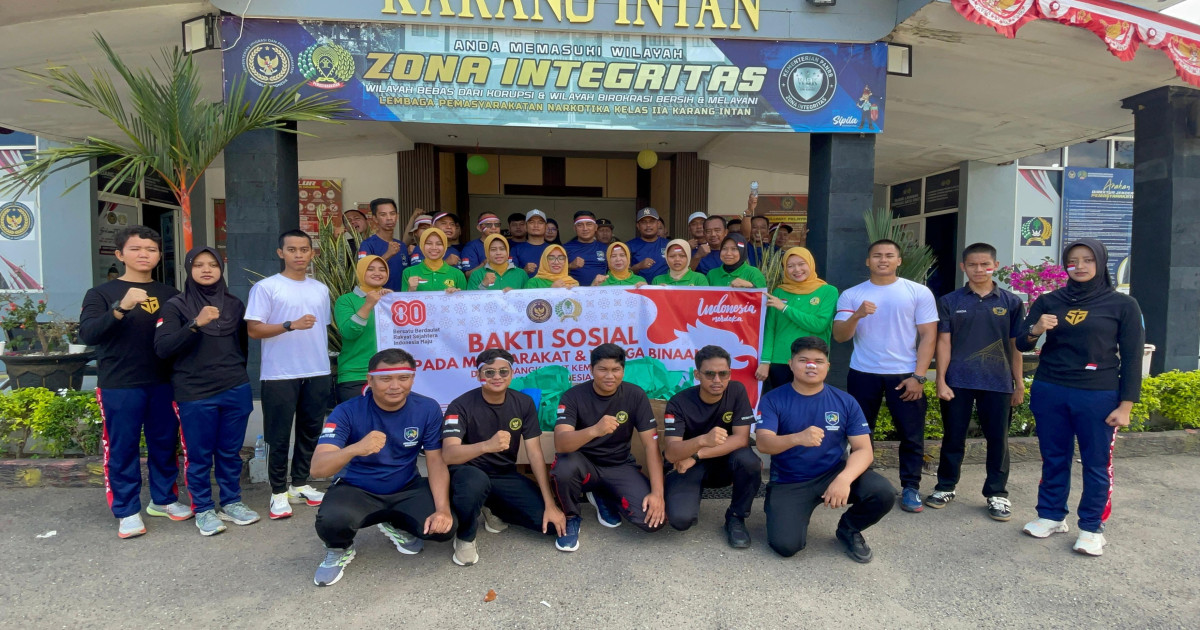 Lapas Narkotika Karang Intan Gelar Bakti Sosial, Bagikan Sembako untuk Warga Sekitar