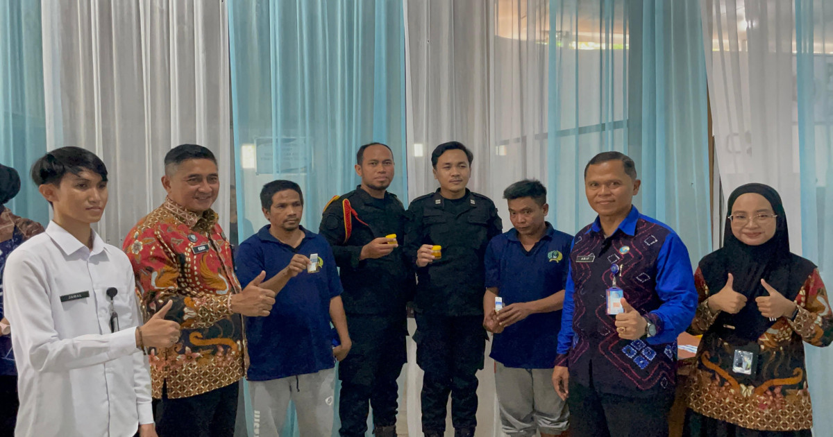 Lapas Narkotika Karang Intan Gelar Tes Urin pada Pembukaan Program Rehabilitasi Pemasyarakatan